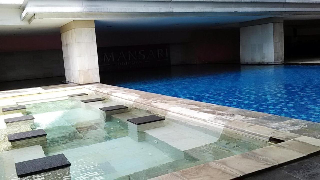 Pool View Tamansari Sudirman By Travelio * Jakarta